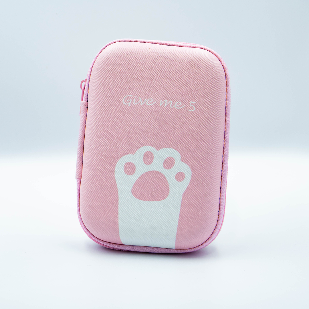 Estuche Grande + Protector de cargador completo.
